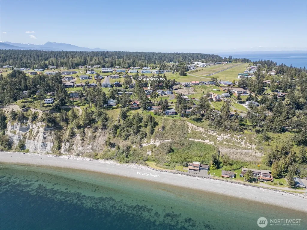 382 Discovery Way Sequim WA 98382