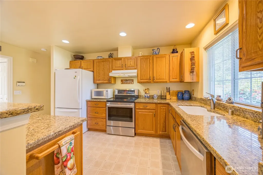205 Sunset Place Sequim WA 98382