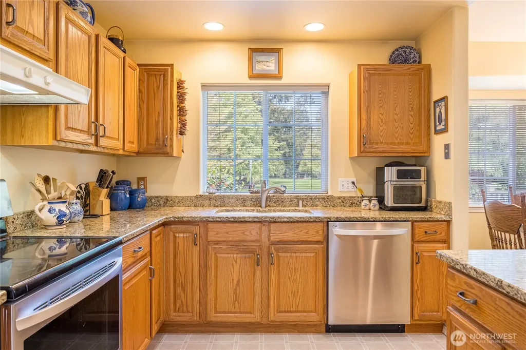 205 Sunset Place Sequim WA 98382