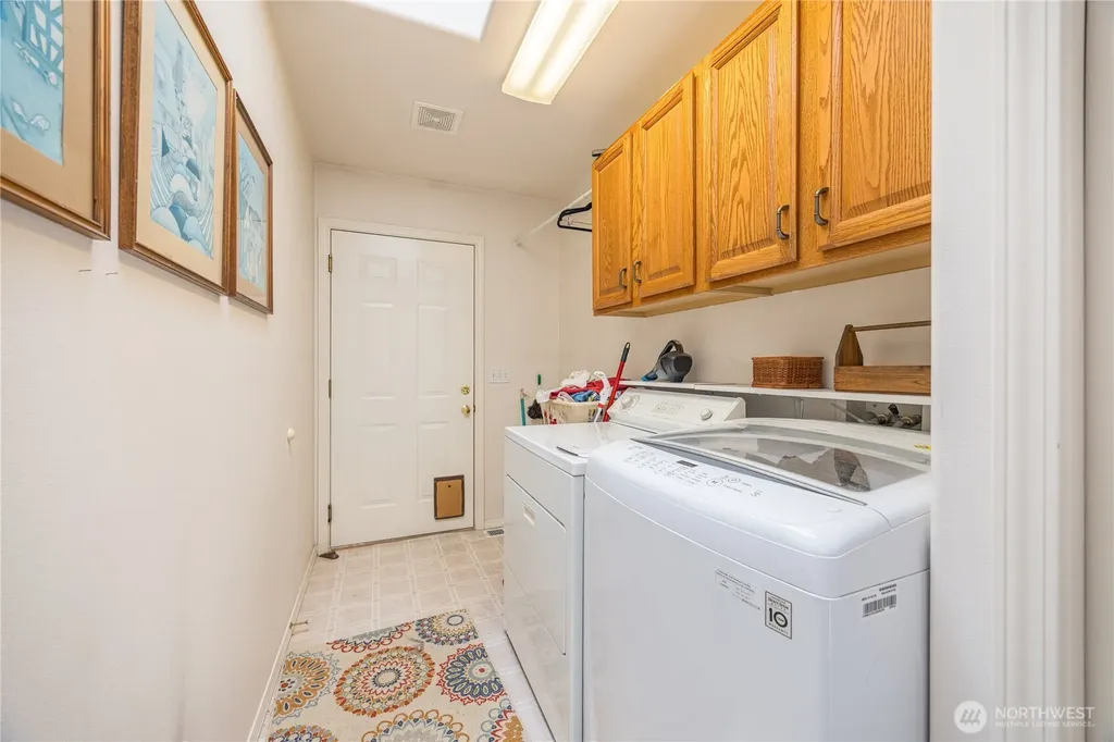 205 Sunset Place Sequim WA 98382