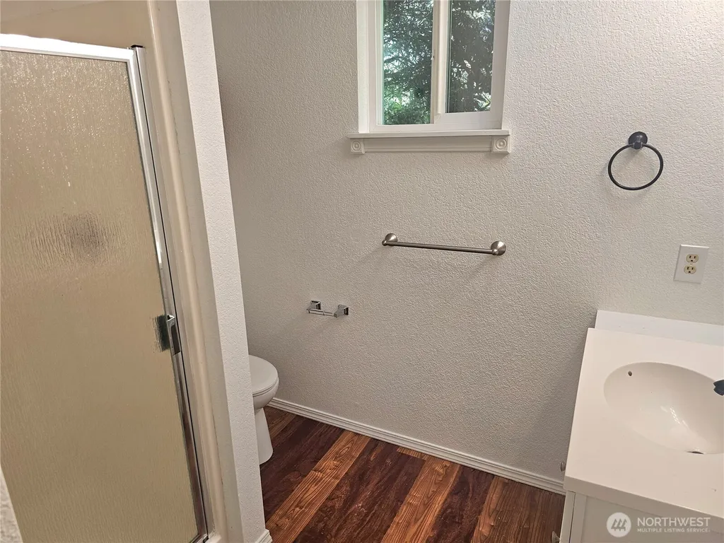 727 Tipsoo Loop S Rainier WA 98576