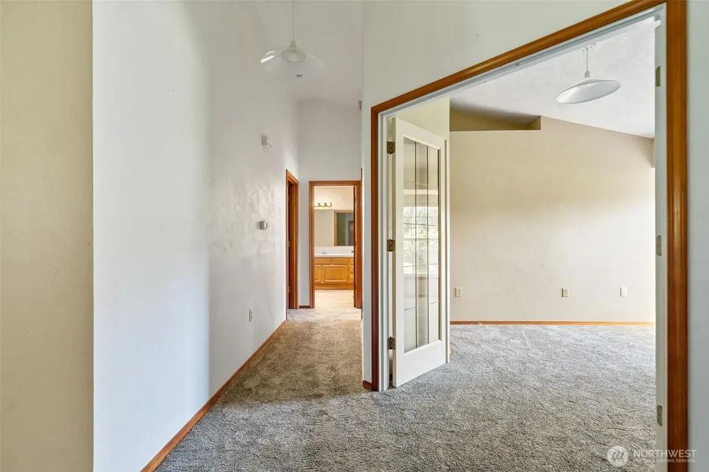 170 E Beaumont Drive Shelton WA 98584