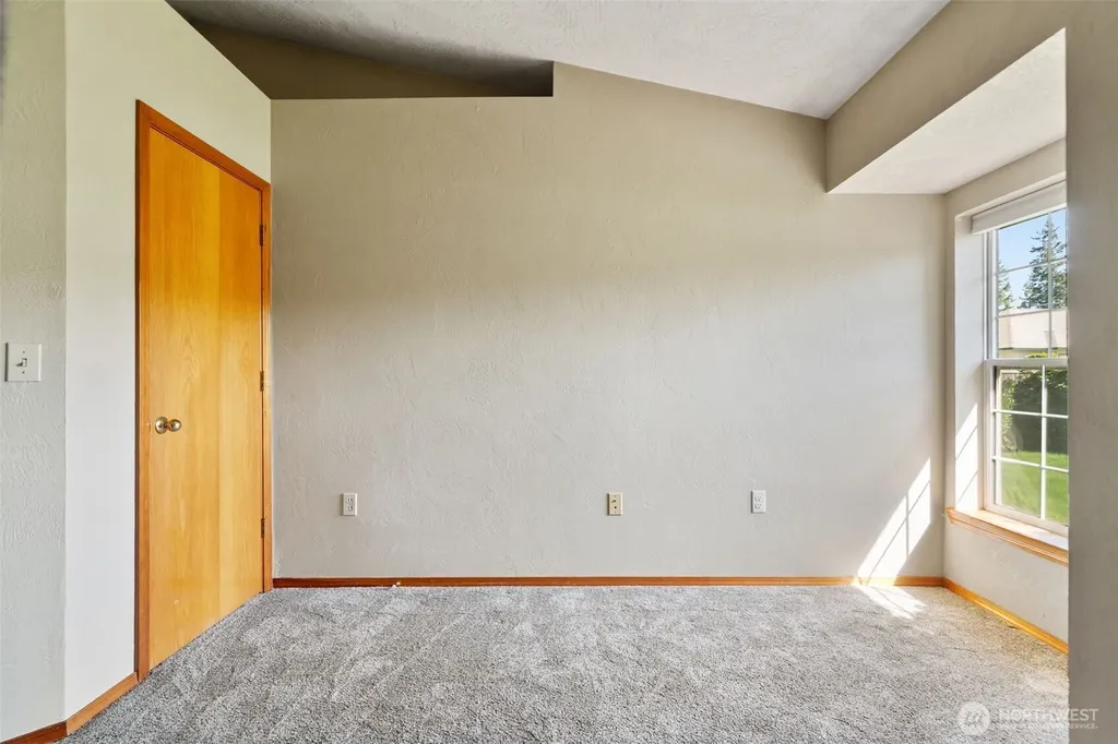 170 E Beaumont Drive Shelton WA 98584