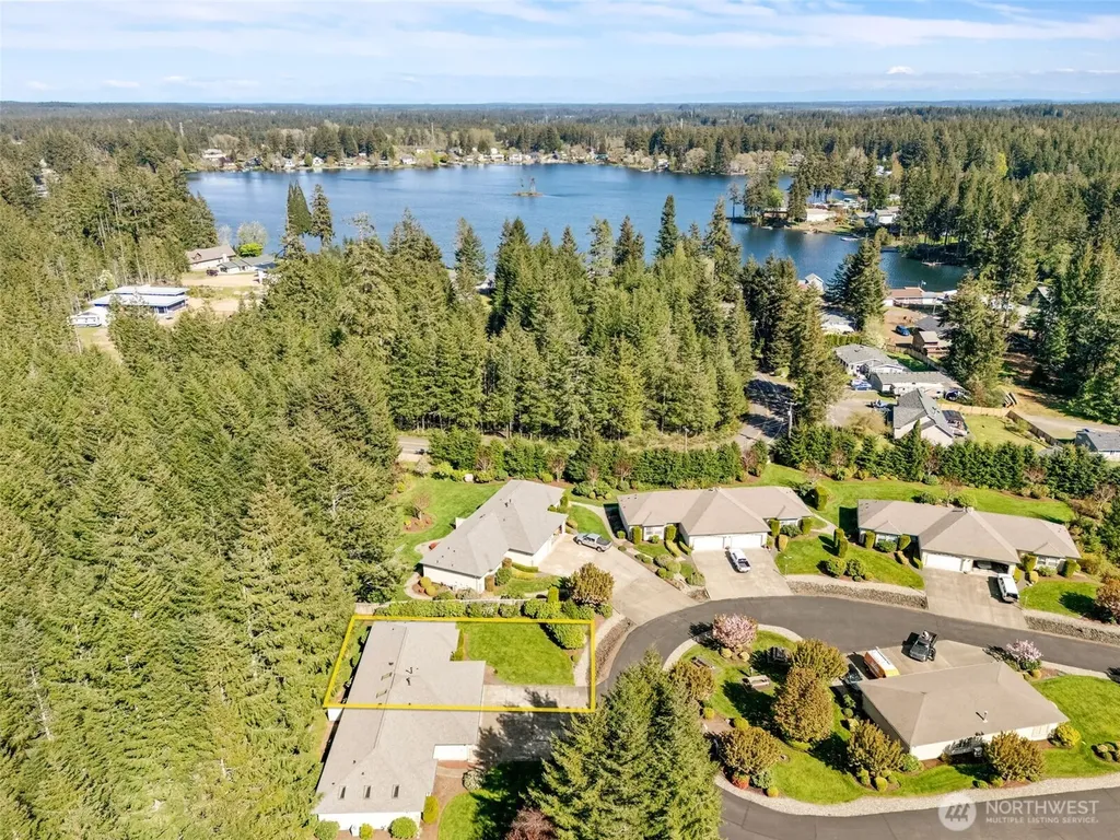 170 E Beaumont Drive Shelton WA 98584