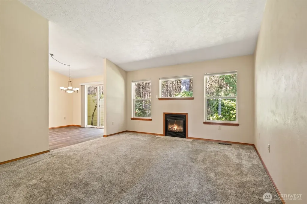 170 E Beaumont Drive Shelton WA 98584