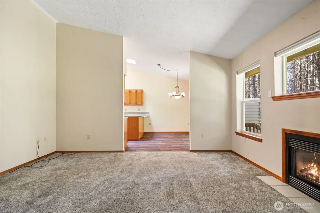 170 E Beaumont Drive Shelton WA 98584