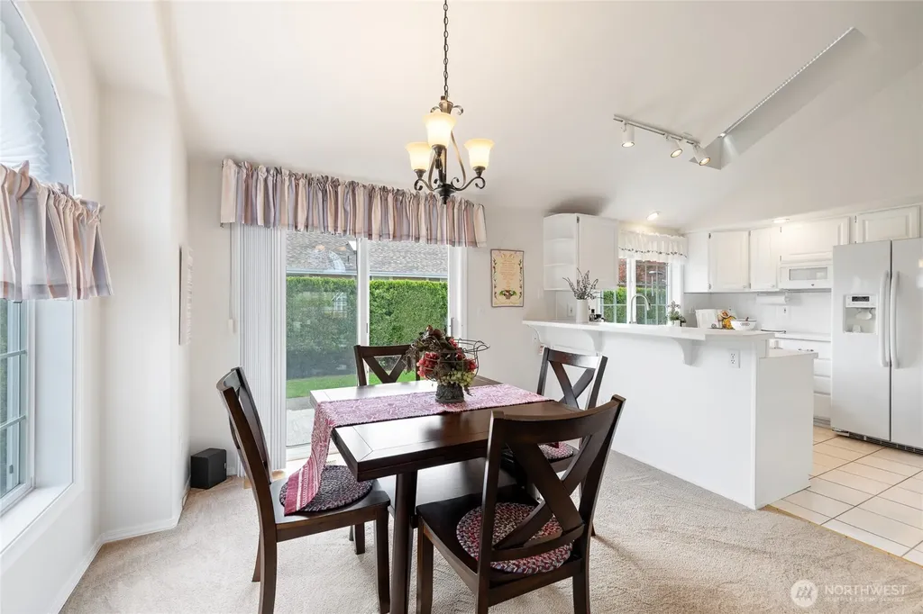 34 Lakewood Oaks Drive SW Lakewood WA 98499