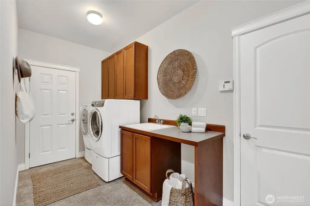 13918 SE 88th Place Newcastle WA 98059