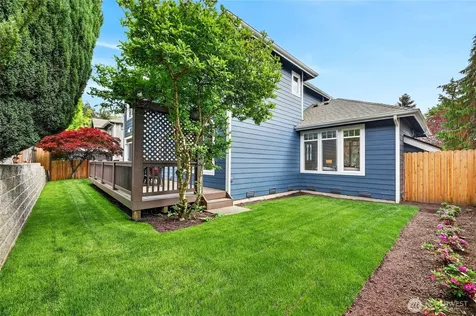 13918 SE 88th Place Newcastle WA 98059