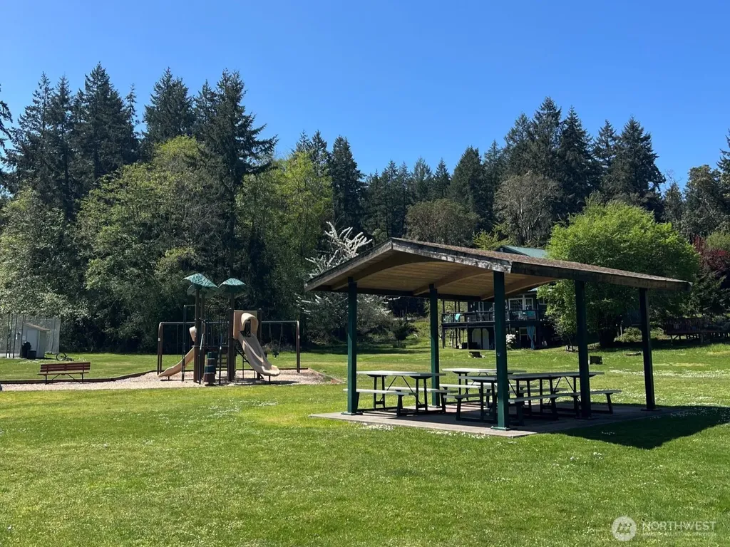 10404 Suncrest Drive Anderson Island WA 98303