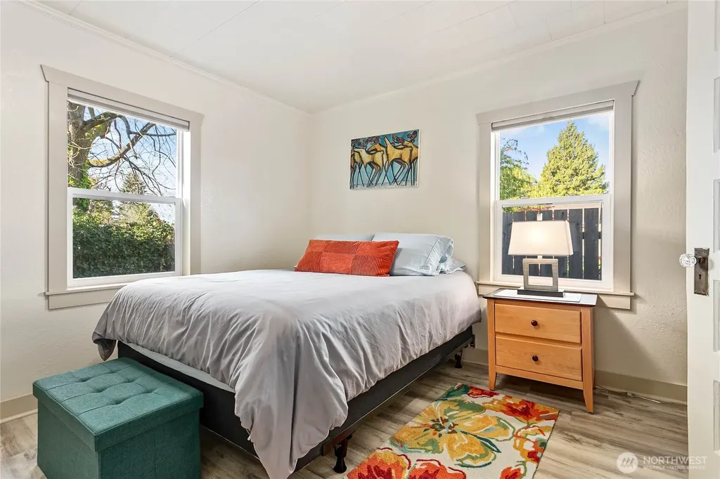 1305 W Illinois Street Bellingham WA 98225