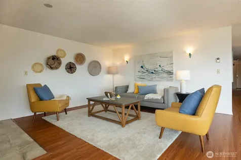 2219 13th Avenue W Seattle WA 98119