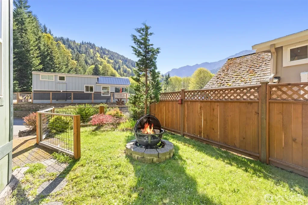 140 Jnell Lane Port Angeles WA 98363