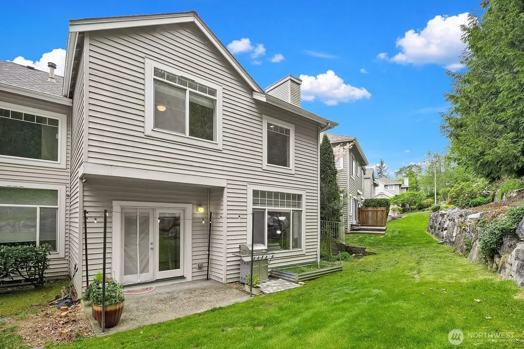 535 S 51st Court Renton WA 98055