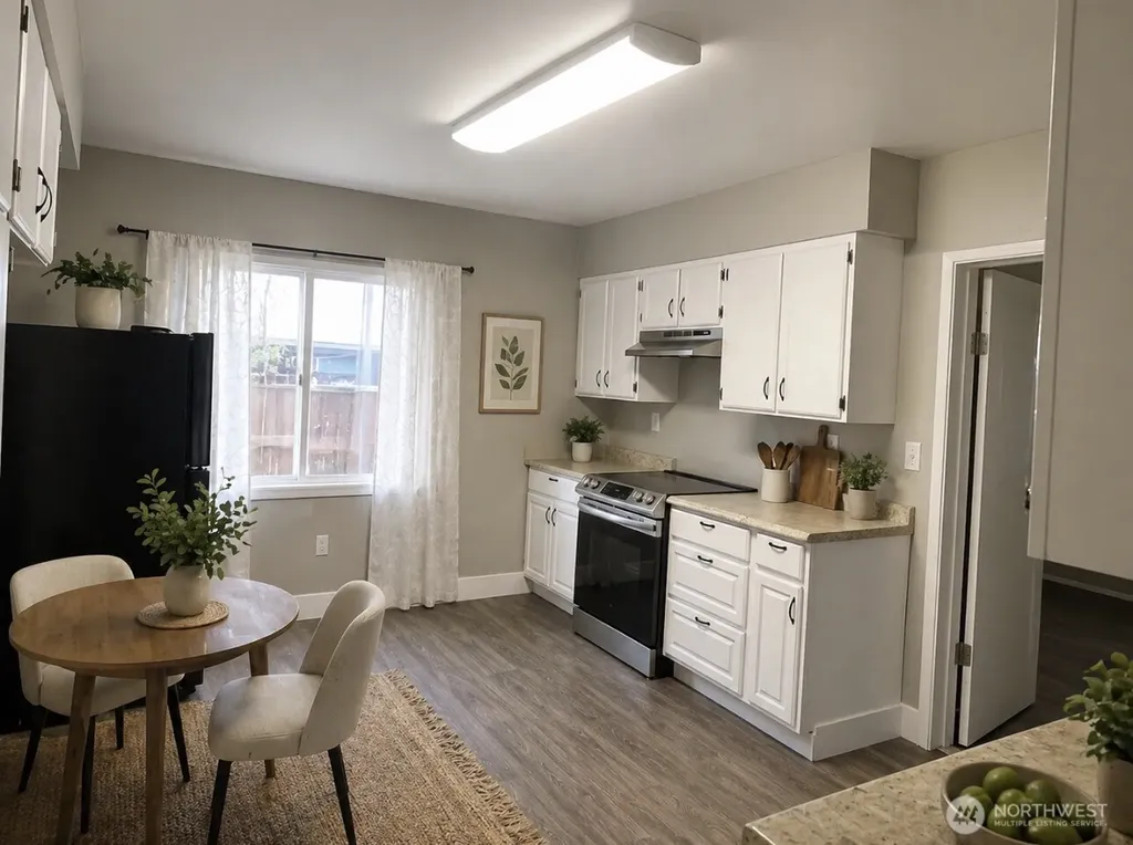 909 E 2nd Street Aberdeen WA 98520