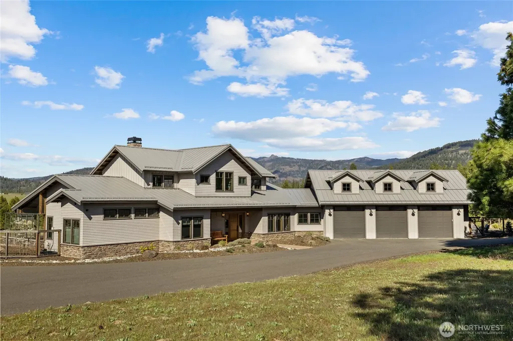 741 Horse Jump Drive Cle Elum WA 98922