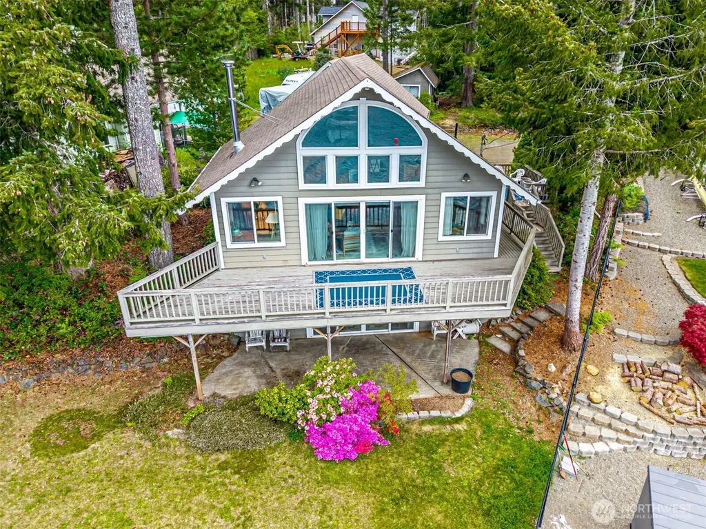 10 E North Cove Road Shelton WA 98584
