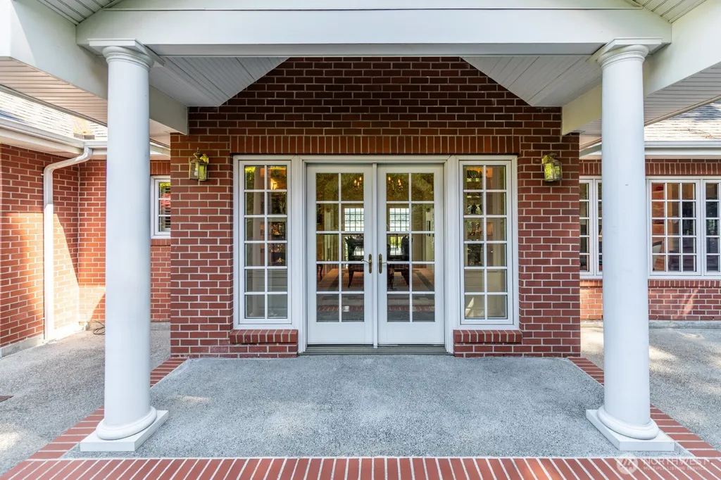6681 NE Windermere Street Seattle WA 98115