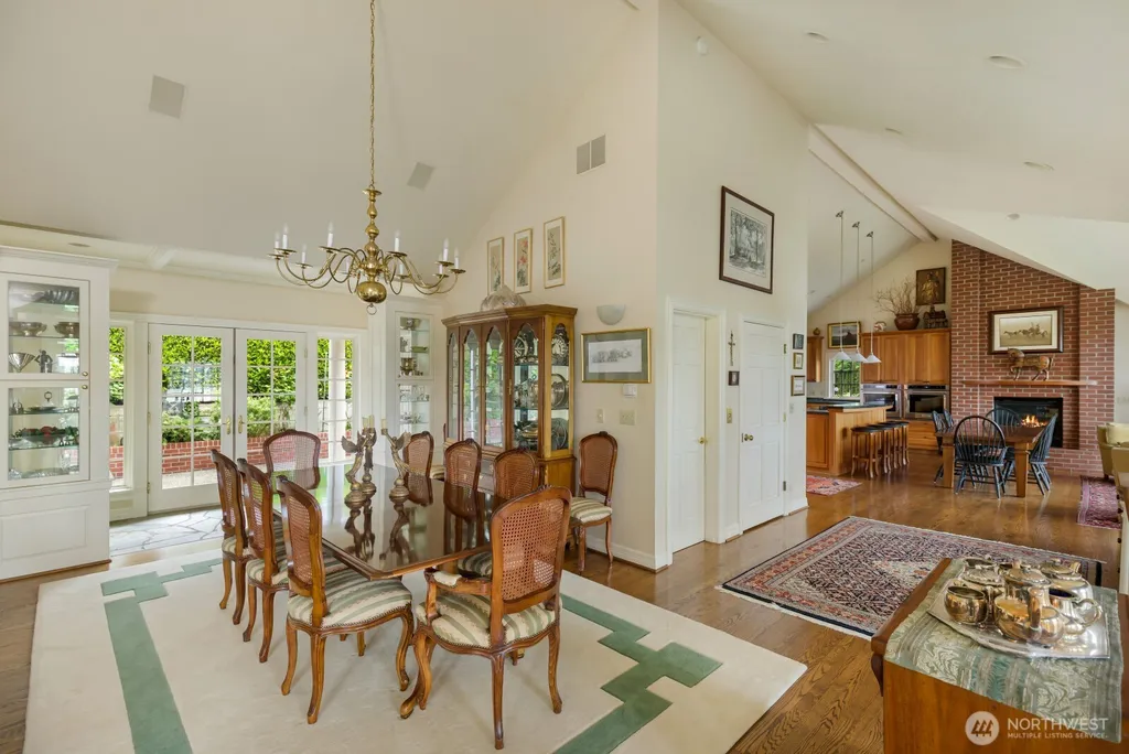 6681 NE Windermere Street Seattle WA 98115