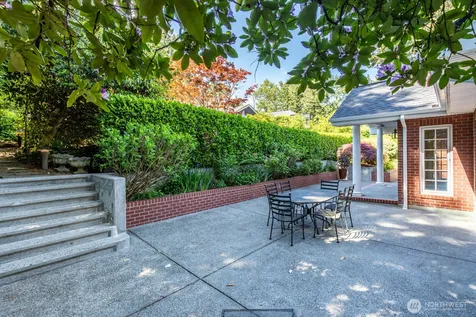 6681 NE Windermere Street Seattle WA 98115