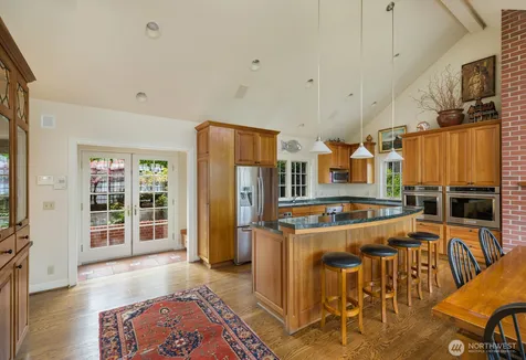 6681 NE Windermere Street Seattle WA 98115
