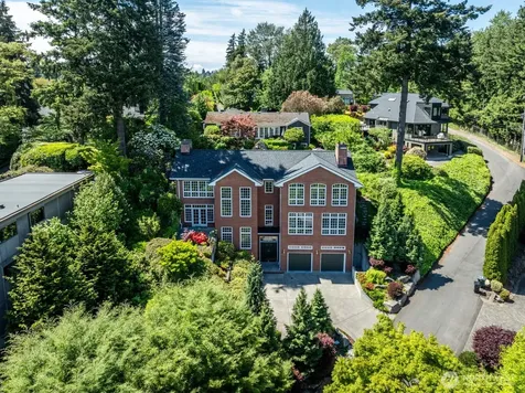 6681 NE Windermere Street Seattle WA 98115
