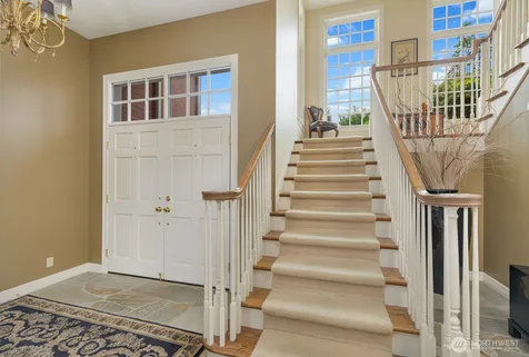 6681 NE Windermere Street Seattle WA 98115
