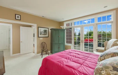 6681 NE Windermere Street Seattle WA 98115