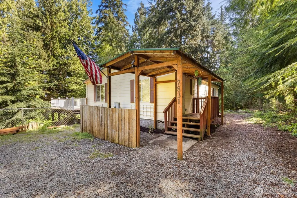 7831 Phillips Road SE Port Orchard WA 98367