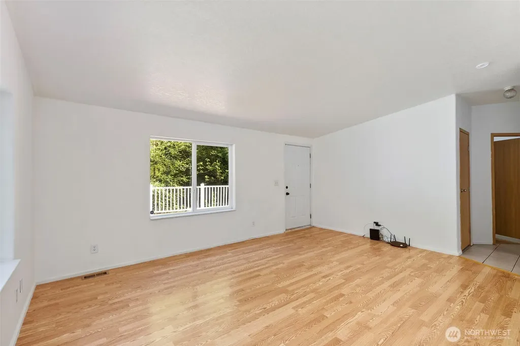 7831 Phillips Road SE Port Orchard WA 98367