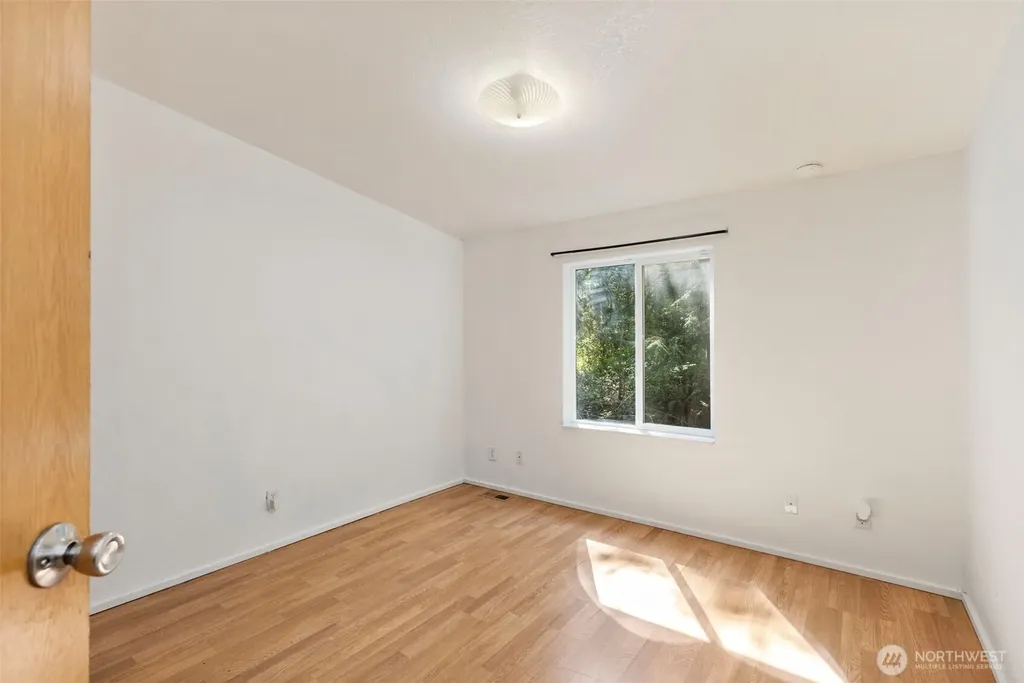 7831 Phillips Road SE Port Orchard WA 98367