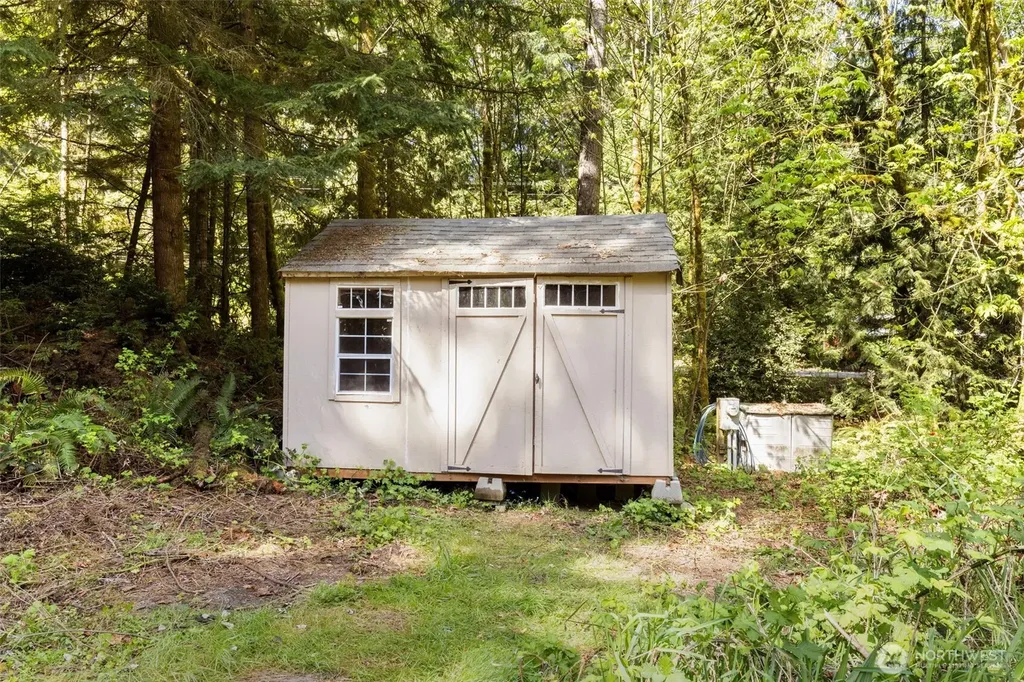 7831 Phillips Road SE Port Orchard WA 98367