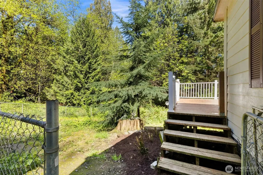 7831 Phillips Road SE Port Orchard WA 98367
