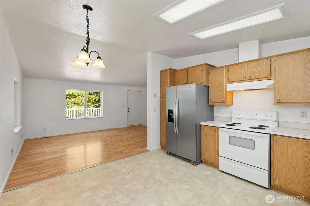 7831 Phillips Road SE Port Orchard WA 98367