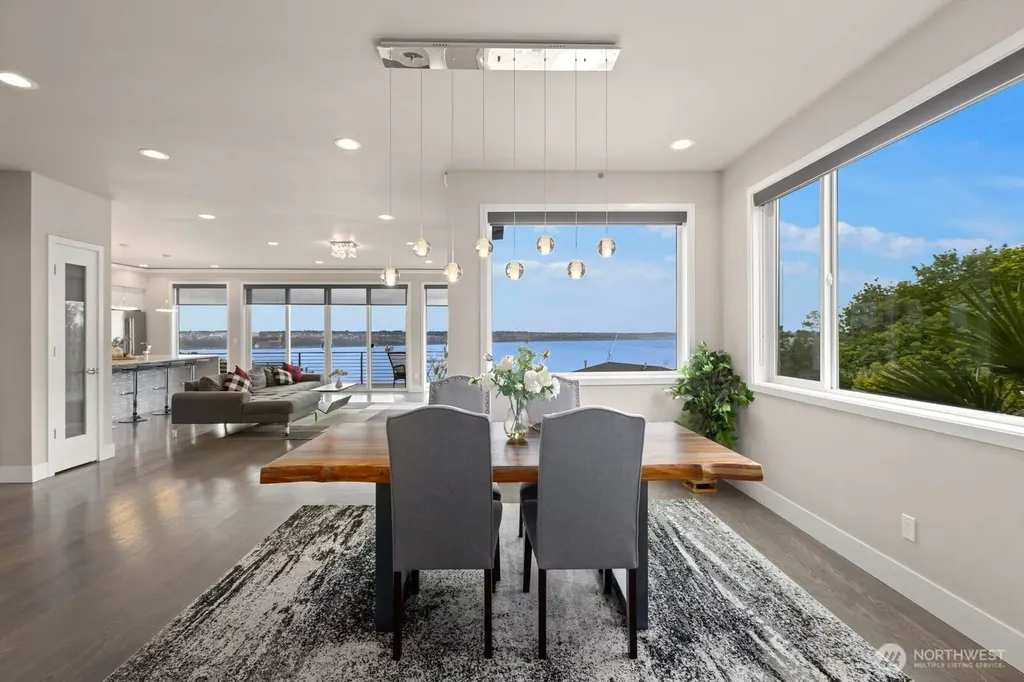 1422 Browns Point Boulevard Tacoma WA 98422
