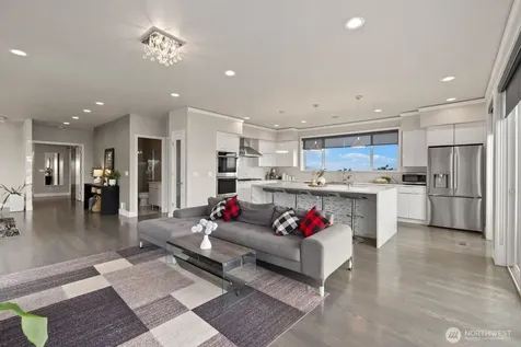 1422 Browns Point Boulevard Tacoma WA 98422