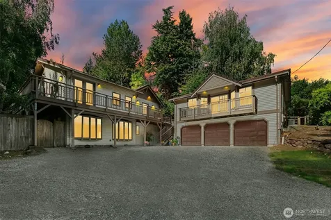 18901 61 Avenue NE Kenmore WA 98028