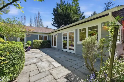 10630 NE 18th Street Bellevue WA 98004