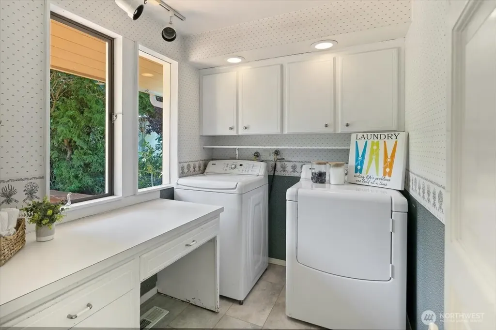 2606 49th Place SW Everett WA 98203