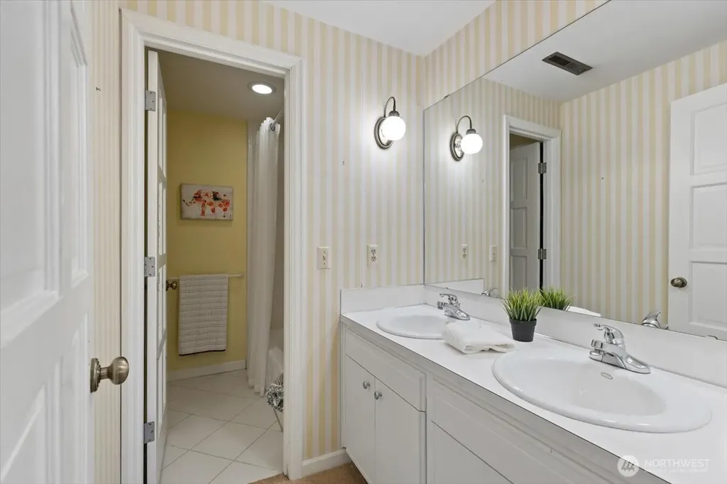 2606 49th Place SW Everett WA 98203