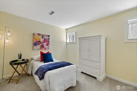 2606 49th Place SW Everett WA 98203