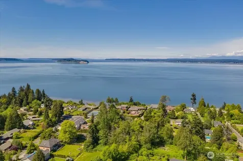 2606 49th Place SW Everett WA 98203