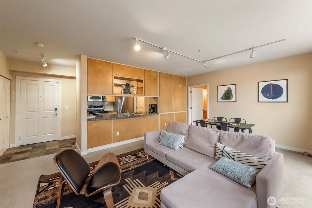300 110th Avenue NE Bellevue WA 98004