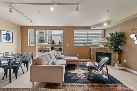 300 110th Avenue NE Bellevue WA 98004