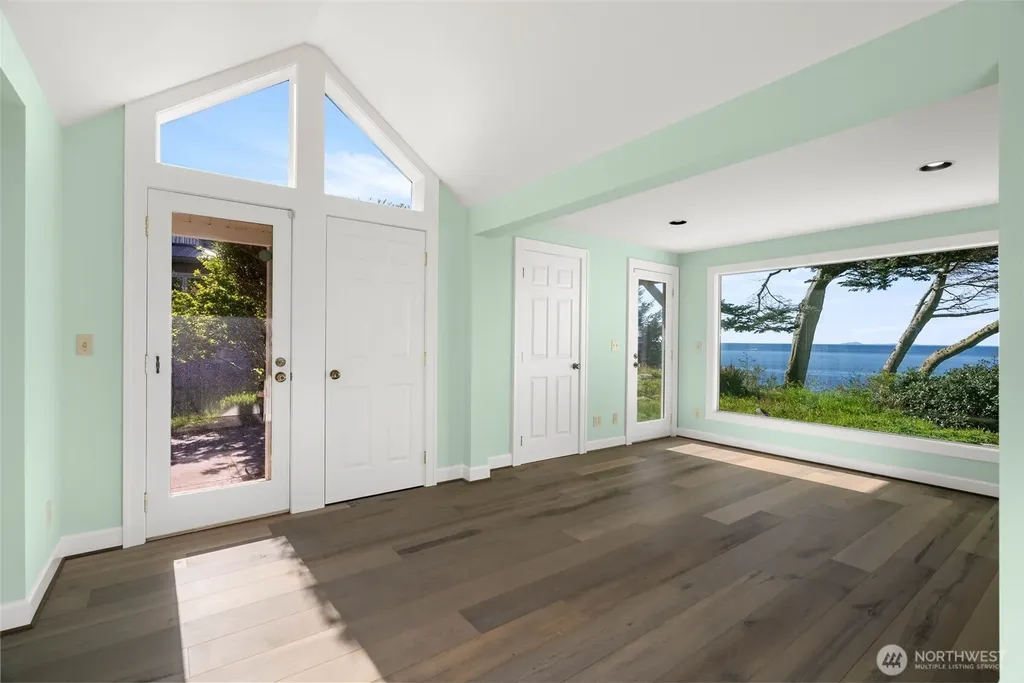 1034 57th Street Port Townsend WA 98368