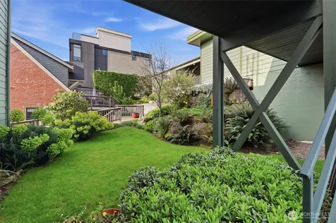 1318 W Barrett Street Seattle WA 98119