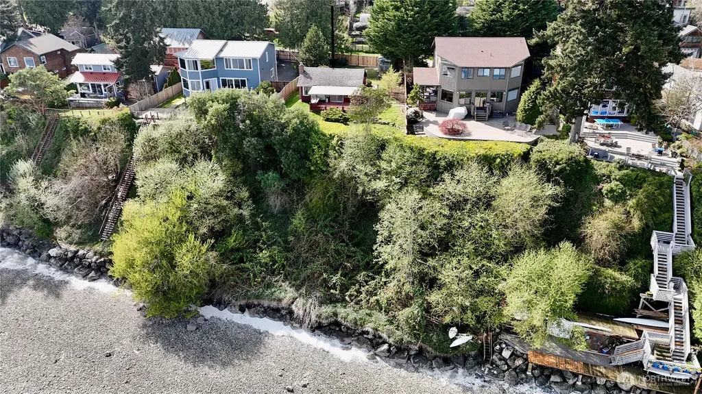 18616 Angeline Avenue NE Suquamish WA 98392