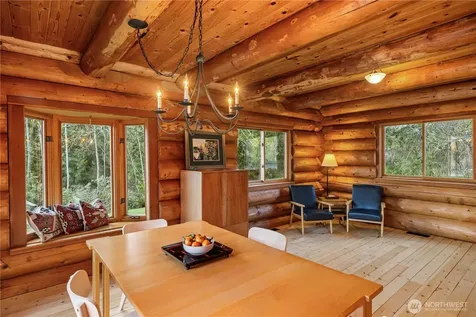 7200 NE Day Road W Bainbridge Island WA 98110