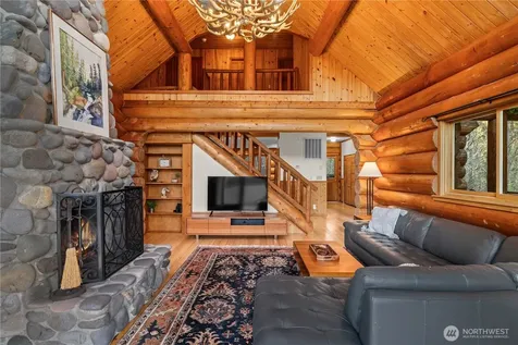 7200 NE Day Road W Bainbridge Island WA 98110