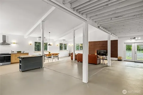 7200 NE Day Road W Bainbridge Island WA 98110
